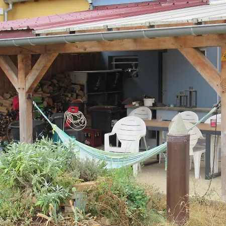 Maison Calme Et Son Jardin Foret Comestible * Berstett